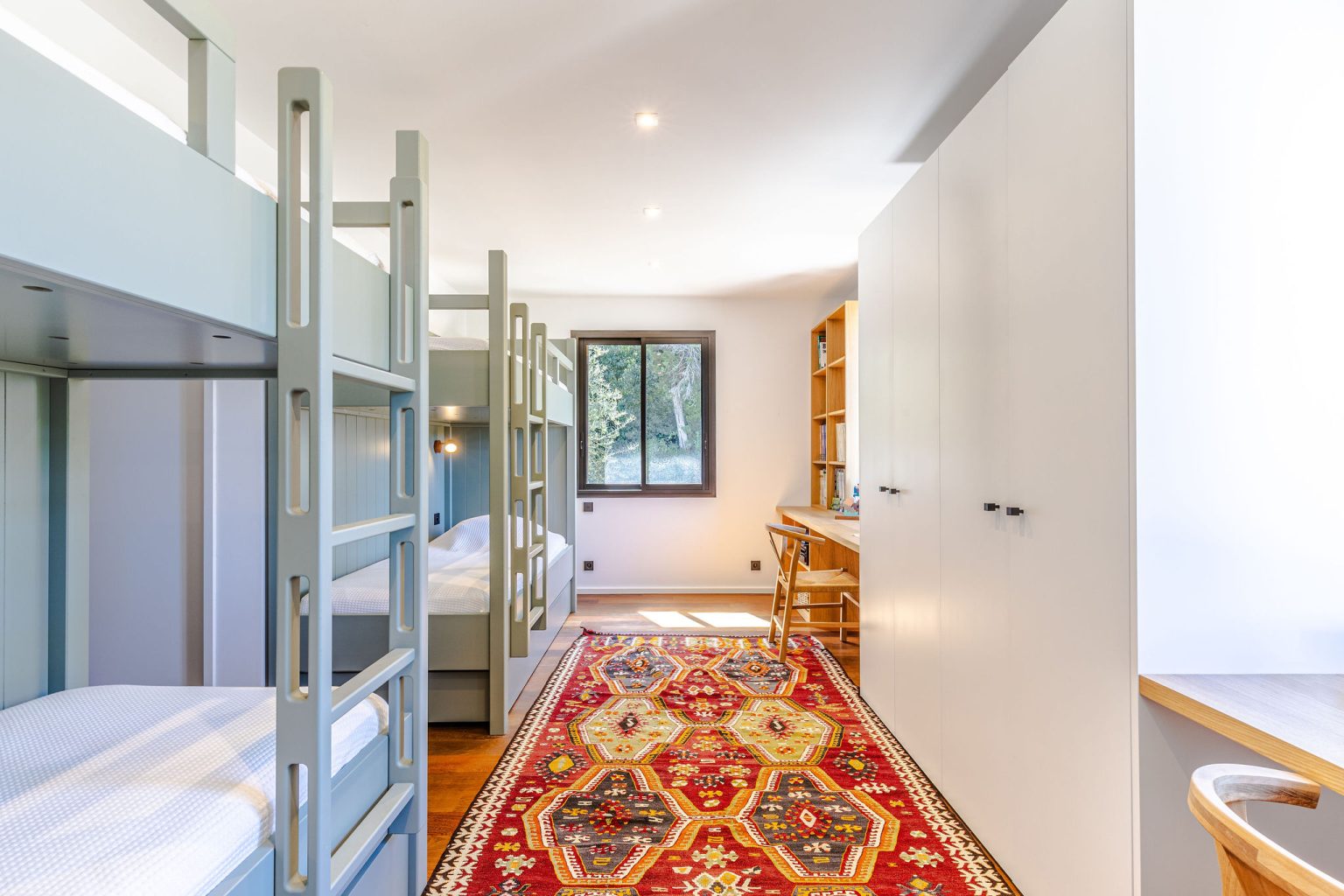 chambre enfant dans la villa Fioraventi en Corse-du-Sud